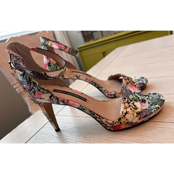 French Connection women's open toe Nata strappy 4" heel dress‎ sandal. Size 9.5. - Picture 5 of 7